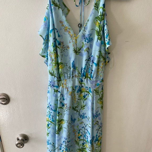 Adelyn Rae Floral Ruffle Back Midi Dress - Picture 7 of 13